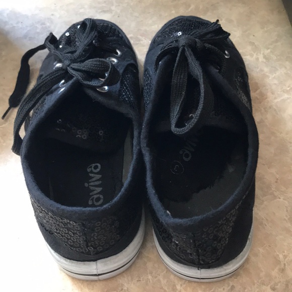 🌹Aviva Girls Black Sequin Sneakers Sz3 XC - Picture 3 of 5